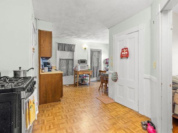 232-234 Nahatan St, Norwood MA 02062