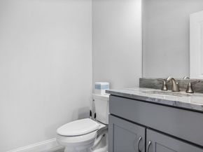 500 Lexington St 6, Woburn MA 01801