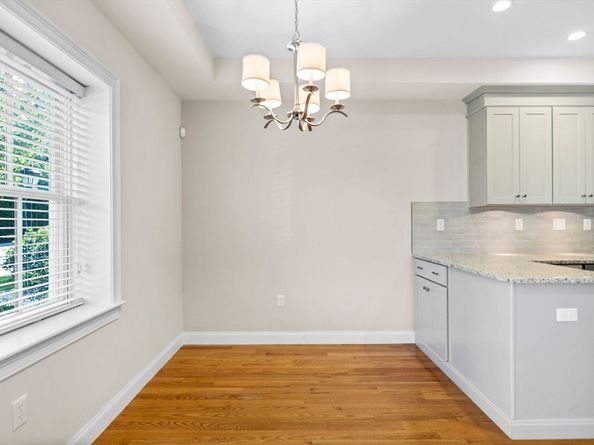 500 Lexington St 6, Woburn MA 01801