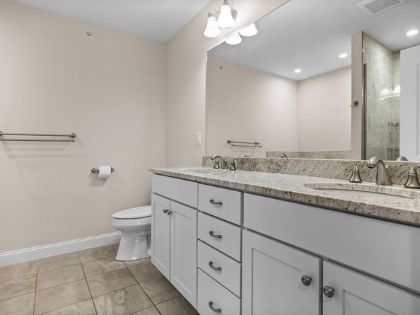 500 Lexington St 6, Woburn MA 01801