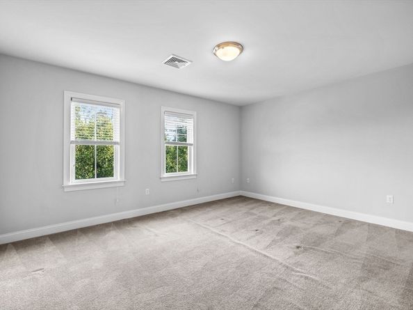 500 Lexington St 6, Woburn MA 01801
