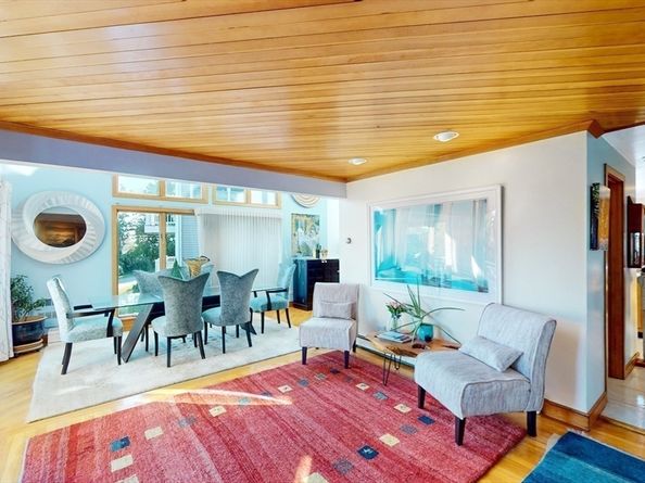 15 Knollwood Rd, Quincy MA 02171