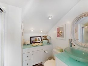 15 Knollwood Rd, Quincy MA 02171