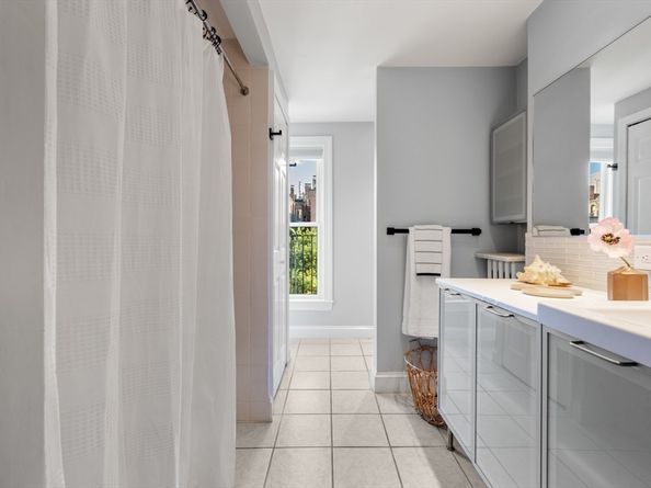 221 West Springfield St 3, Boston MA 02118