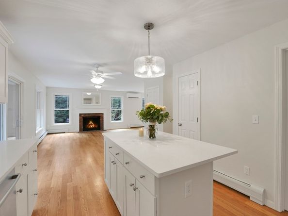 36 Mill Street, Lakeville MA 02347