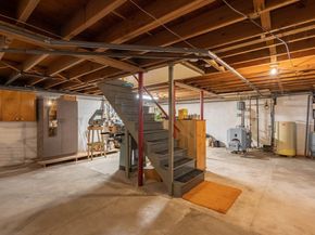 47 Paxton Road, Spencer MA 01562