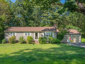47 Paxton Road, Spencer MA 01562