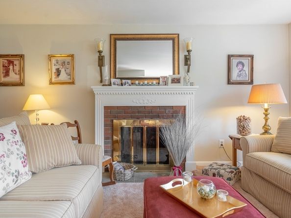 47 Paxton Road, Spencer MA 01562