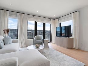 1 Nevins Hill Way PH703, Boston MA 02135