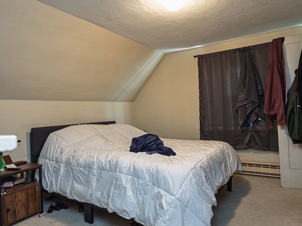 166 Hull St, Hingham MA 02043