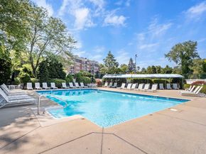 58 Weatherly Dr 58, Salem MA 01970