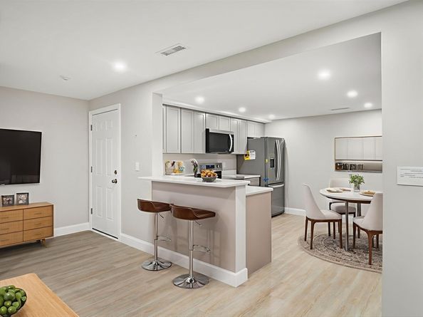 58 Weatherly Dr 58, Salem MA 01970