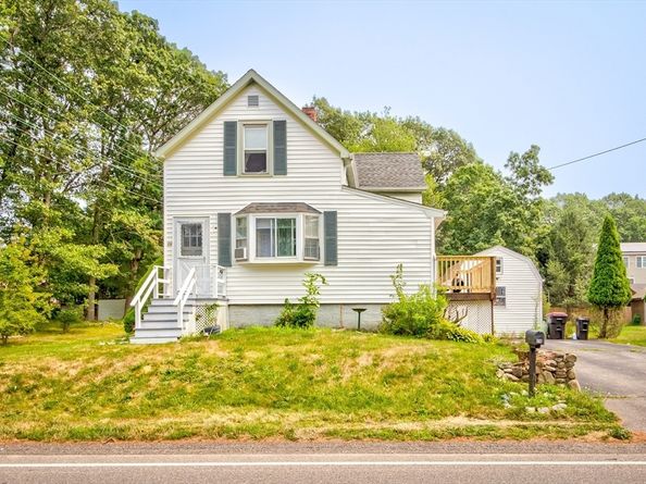 74 Oakland St, Brockton MA 02302