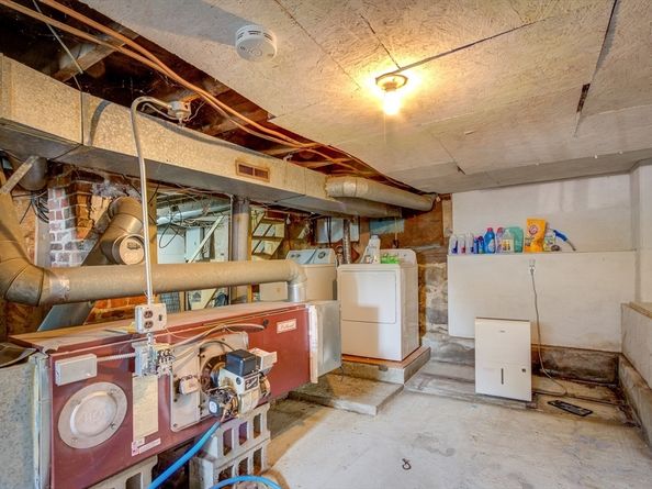 74 Oakland St, Brockton MA 02302