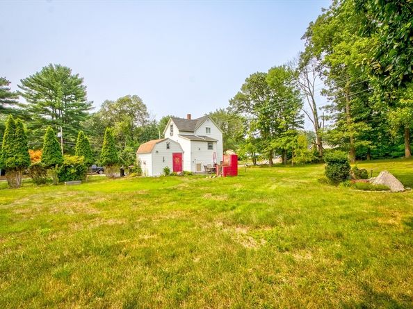 74 Oakland St, Brockton MA 02302