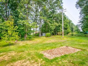 74 Oakland St, Brockton MA 02302