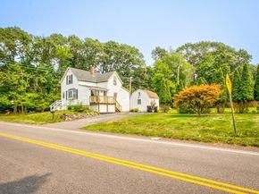 74 Oakland St, Brockton MA 02302