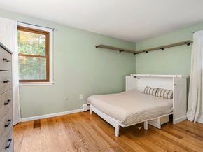 66 Lakeshore Dr, Norfolk MA 02056