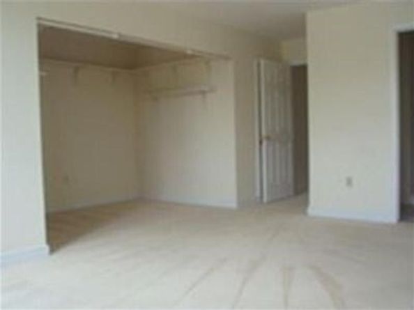 75 Page Rd 20, Bedford MA 01730