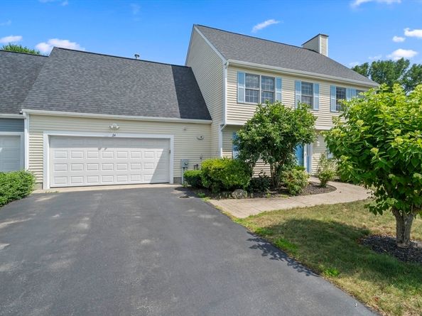 24 Pelican Dr 24, Walpole MA 02081