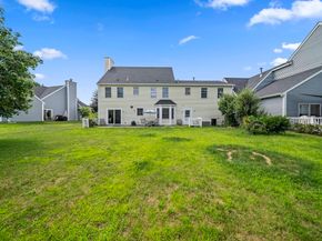 24 Pelican Dr 24, Walpole MA 02081