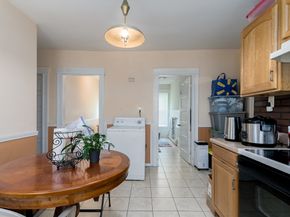 26 Haynes St 1, Worcester MA 01603