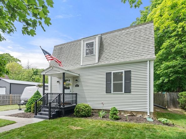 147 Oak, Abington MA 02351