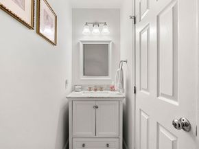 30 Settlers Way 30, Salem MA 01970