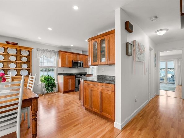 30 Settlers Way 30, Salem MA 01970