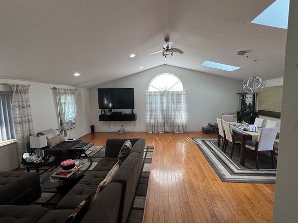 39 Scenic Ave, Webster MA 01570