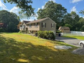 39 Scenic Ave, Webster MA 01570
