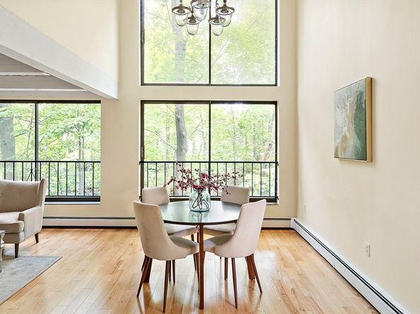 993 Massachusetts Ave 127, Arlington MA 02476