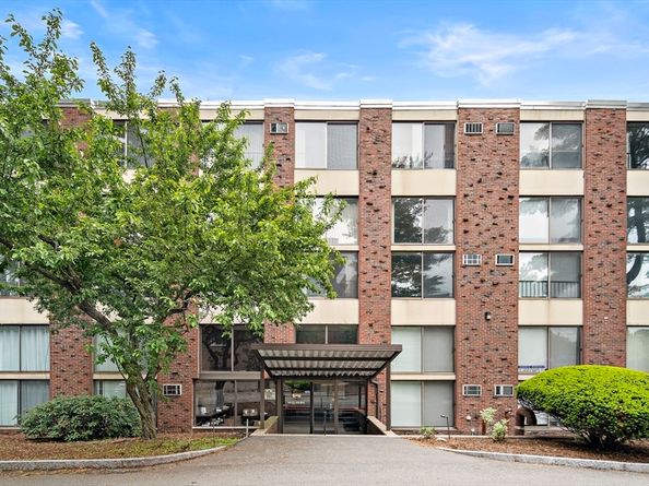 993 Massachusetts Ave 127, Arlington MA 02476