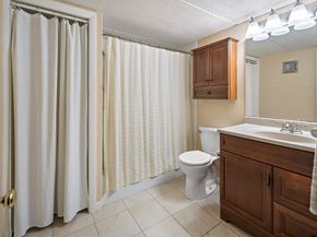 993 Massachusetts Ave 127, Arlington MA 02476