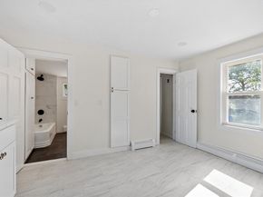 29 Lakeview Ave, Lunenburg MA 01462