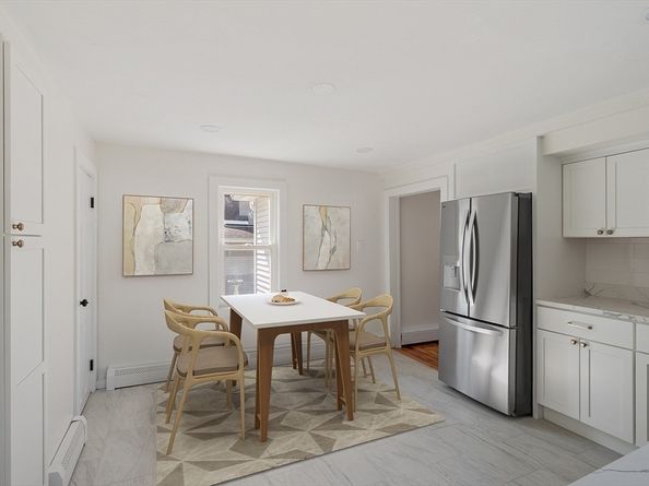 29 Lakeview Ave, Lunenburg MA 01462