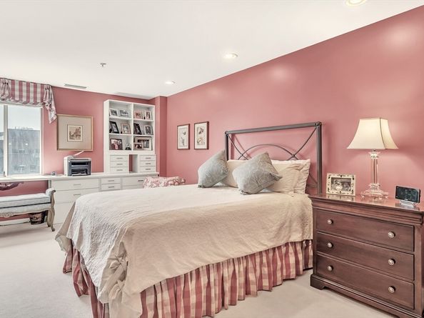 6 Canal Park 602, Cambridge MA 02141