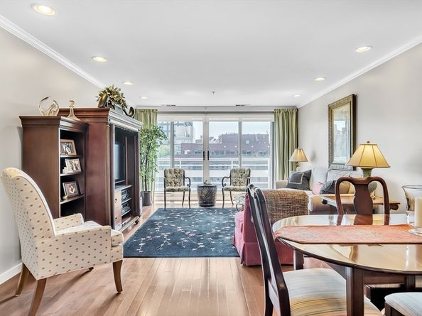 6 Canal Park 602, Cambridge MA 02141