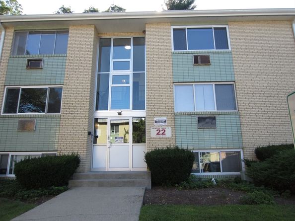 22 Nelson Dr 2E, Randolph MA 02368