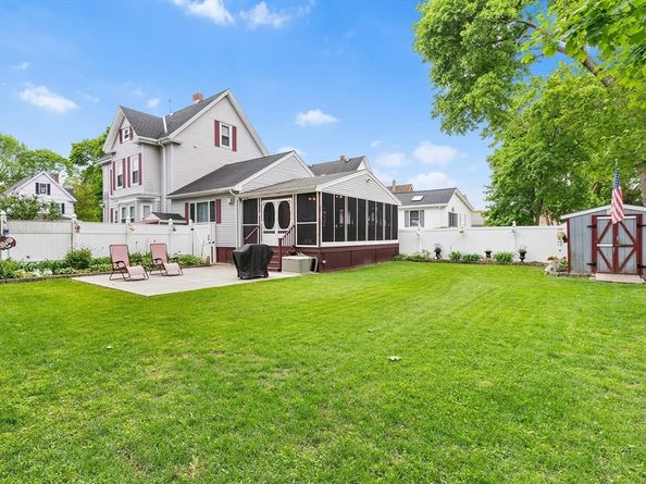 9 Avon St, Saugus MA 01906