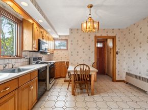 45 Moffat Road, Quincy MA 02168