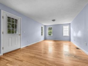11 Harmony Xing, East Bridgewater MA 02333