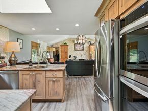 68 Stagecoach Rd, West Brookfield MA 01585