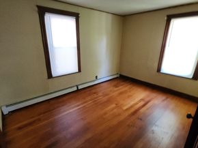 1218 Grafton St, Worcester MA 01604
