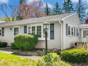 7 Jennings Rd, Westborough MA 01581