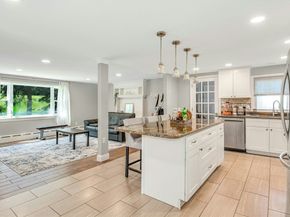 7 Jennings Rd, Westborough MA 01581