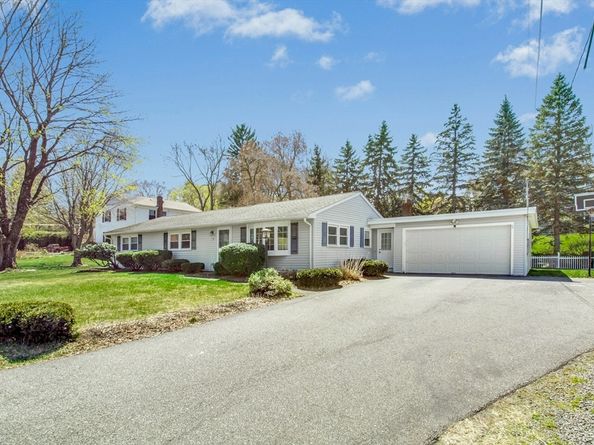 7 Jennings Rd, Westborough MA 01581
