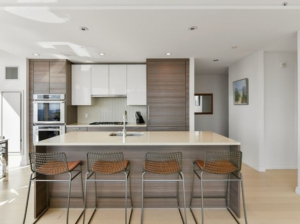 1 Franklin St 2903, Boston MA 02110