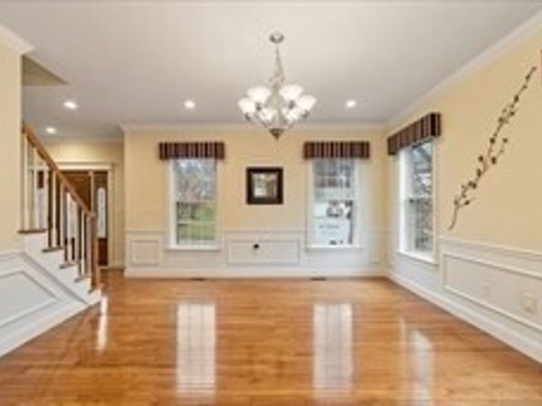 49 Brigham Hill Rd, Grafton MA 01519