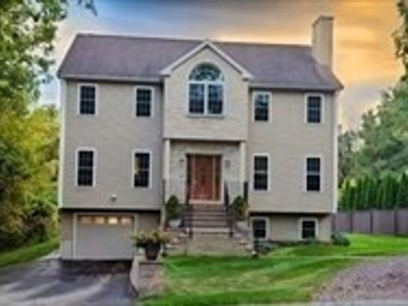 49 Brigham Hill Rd, Grafton MA 01519